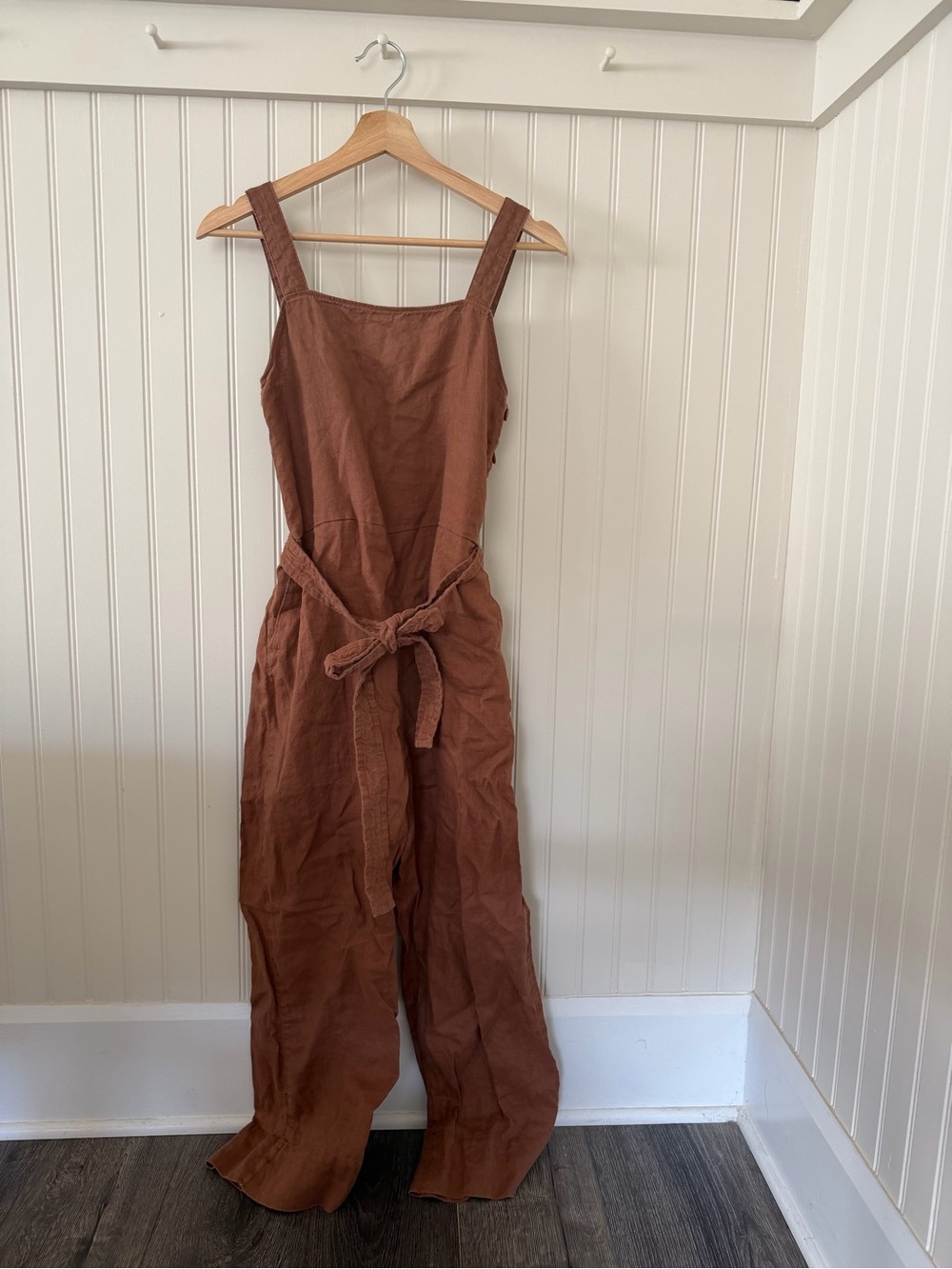Everlane Linen Jumpsuit in Rust Brown with Tie Waist